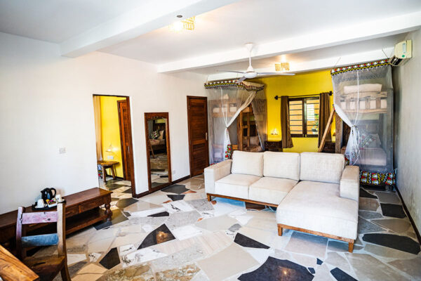 PBR Family Room 01