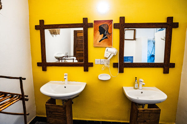 PBR Family Room 03