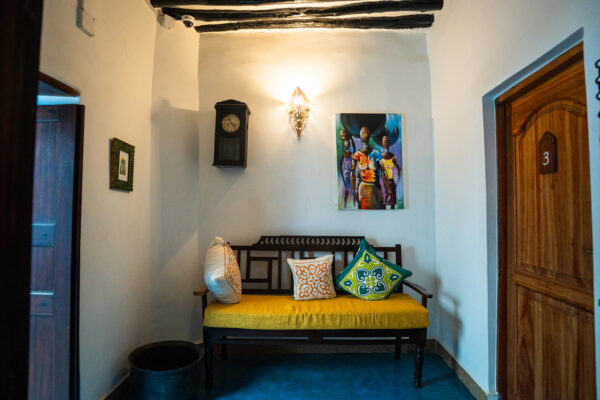 Shaba Gallery 01